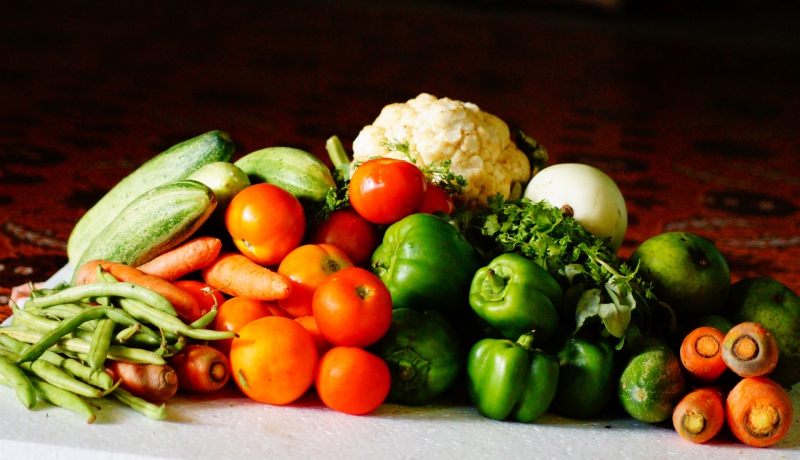 traiteur-ST TROPEZ-min_table-nature-farm-leaf-ripe-dish-1024857-pxhere.com - Copie